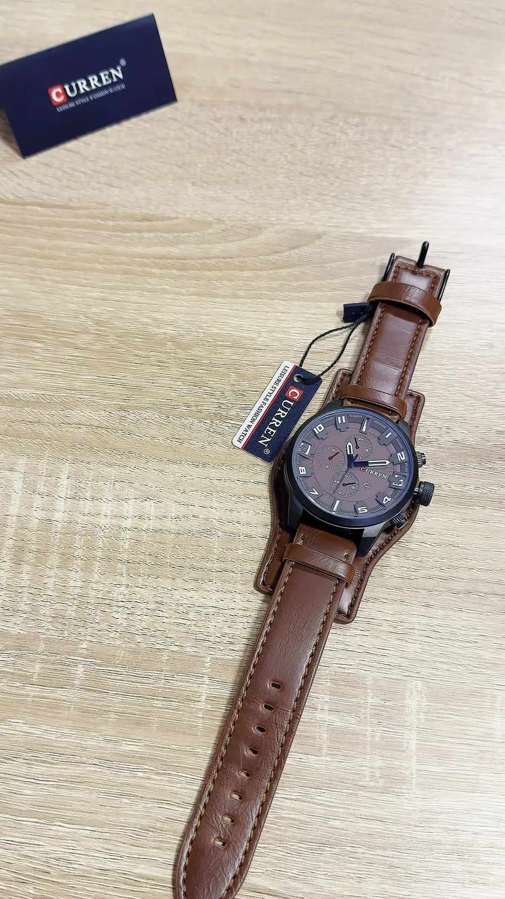 Curren 8225, foto 5 del distribuidor