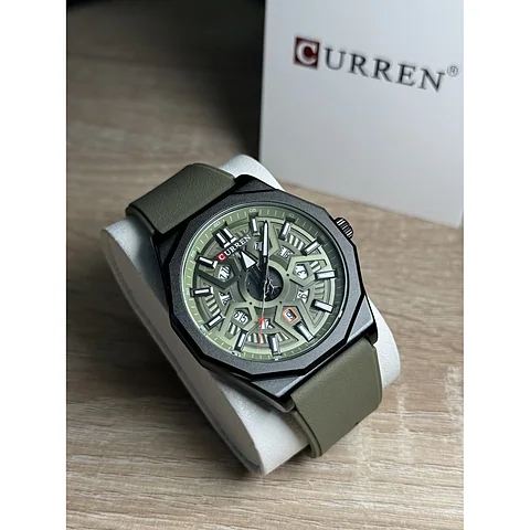 Curren 8437 en verde