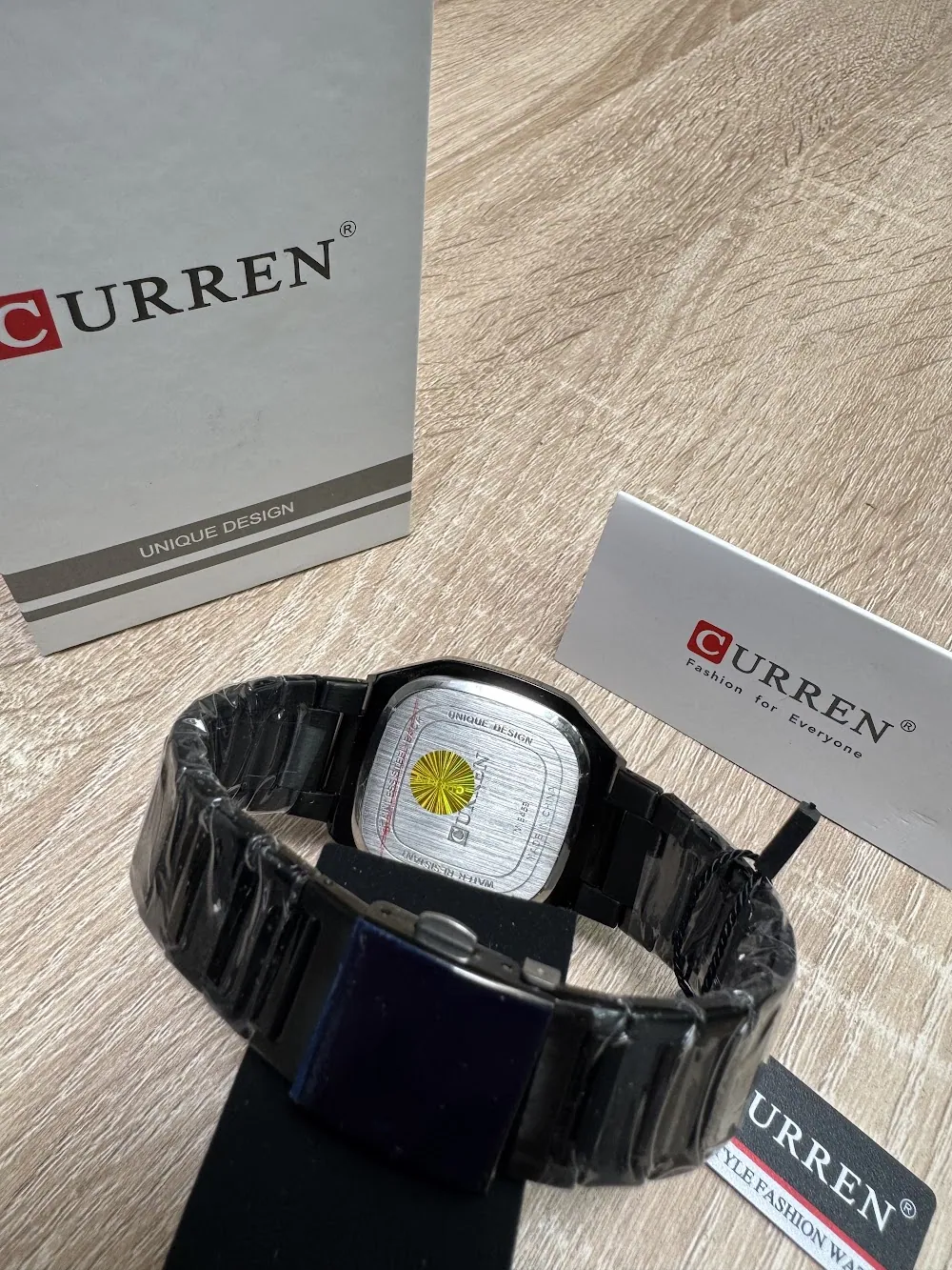 Curren 8459, foto 3 del distribuidor