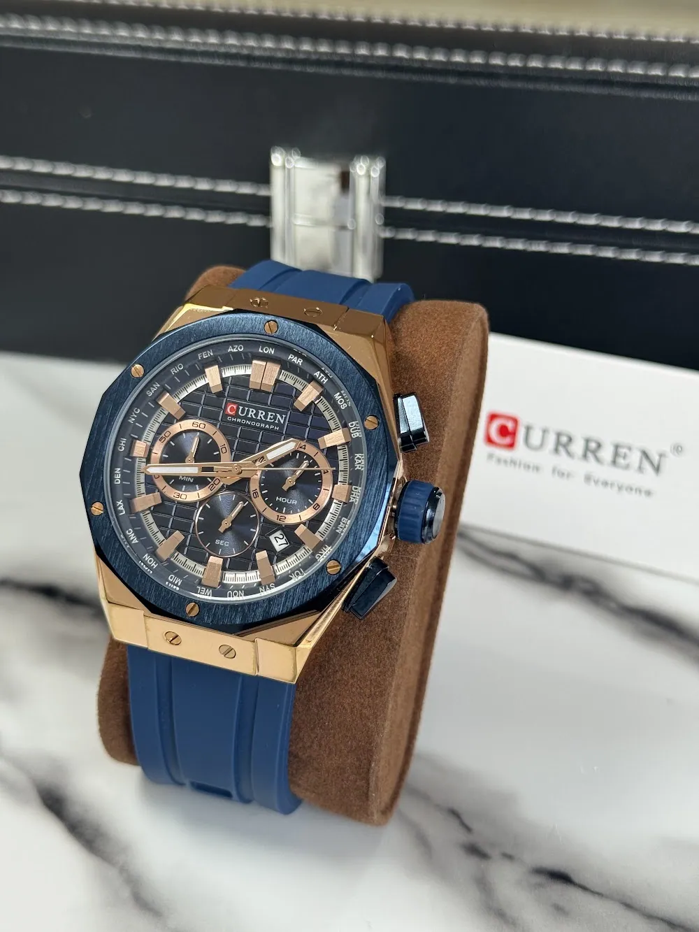 Curren 8464, foto 4 del distribuidor